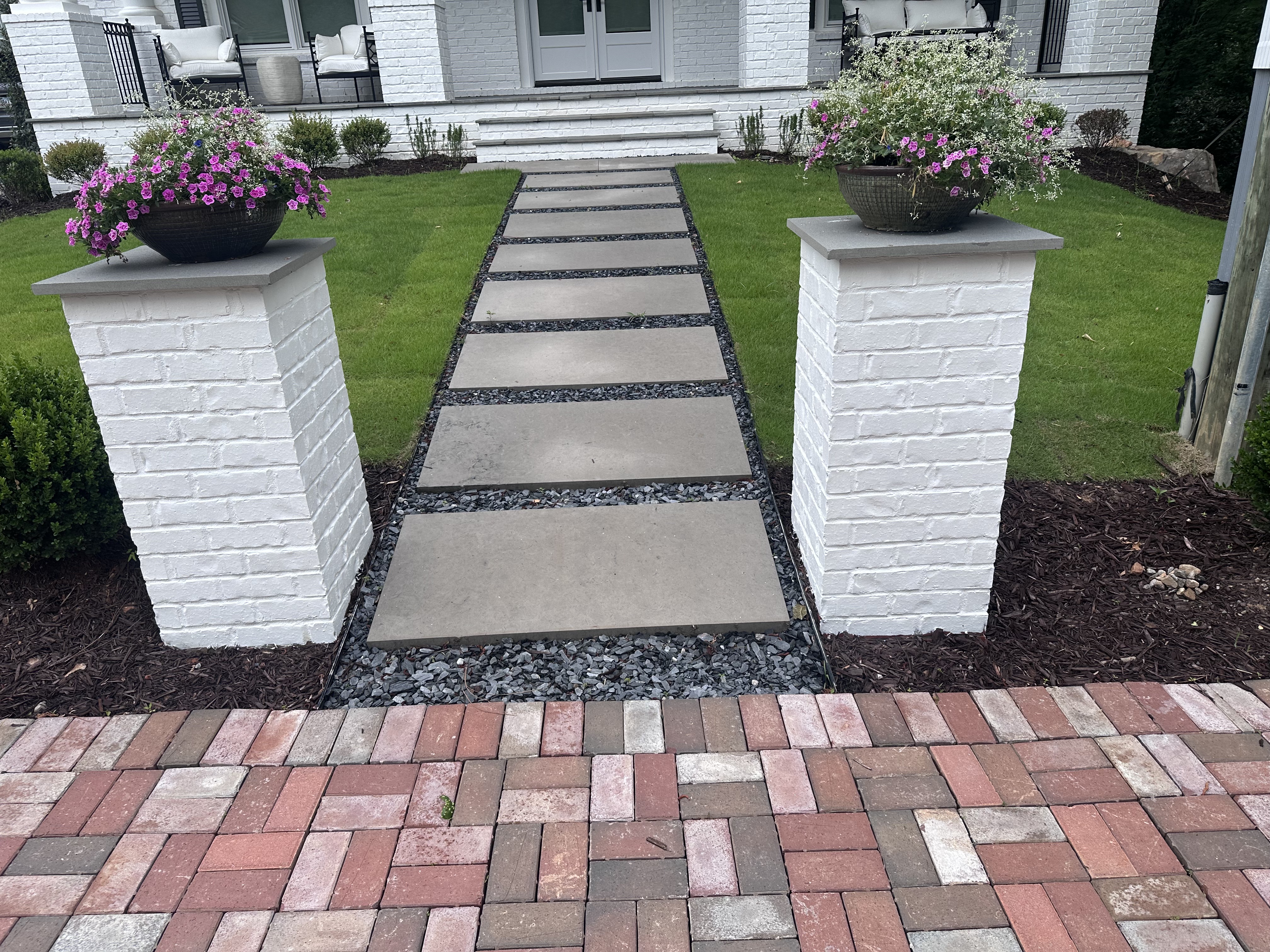 Royal Ridge Outdoor Design Project Image 5